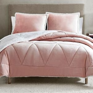 UGG Avery King Comforter And Shams